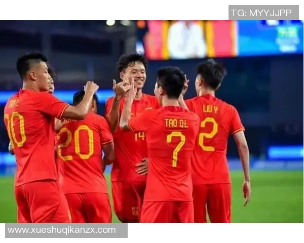 赛后分析:杭州足球队与南京足球队实力对比及比赛亮点回顾 赛后分析:杭州足球队与南京足球队实力对比及比赛亮点回顾